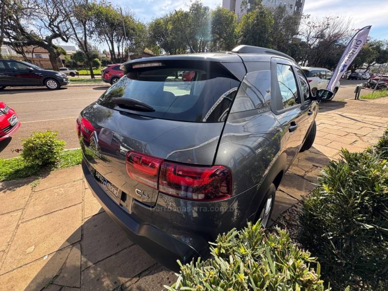 CITROËN - C4 CACTUS - 2020/2021 - Cinza - R$ 74.900,00