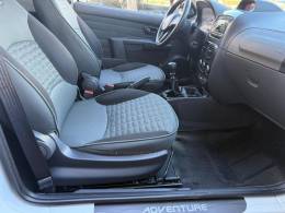 FIAT - STRADA - 2015/2016 - Branca - R$ 66.900,00