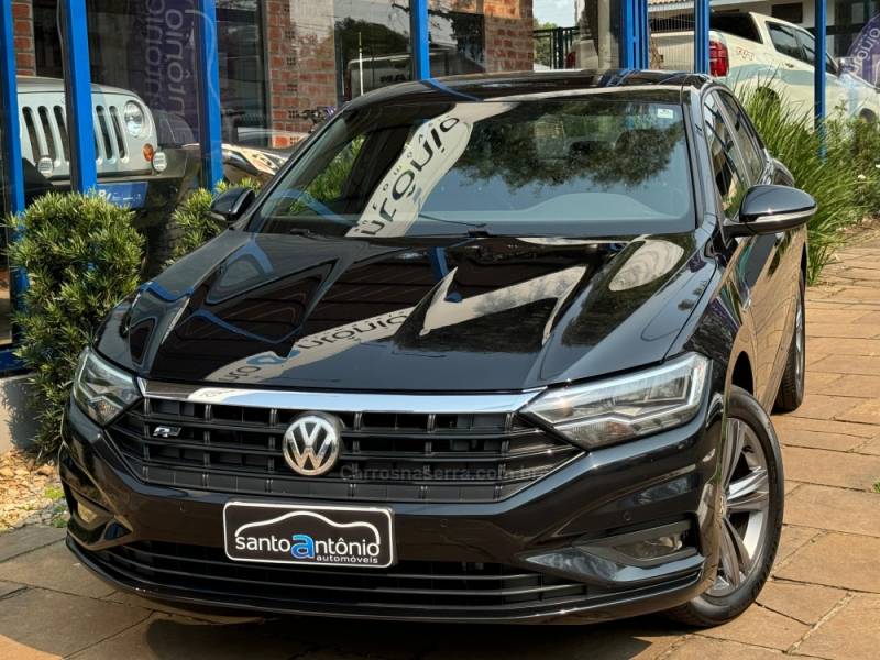 VOLKSWAGEN - JETTA - 2020/2020 - Preta - R$ 121.900,00