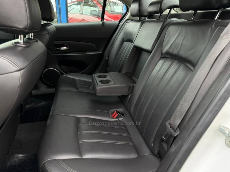 CHEVROLET - CRUZE - 2011/2012 - Branca - R$ 54.900,00
