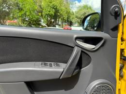 FIAT - PALIO - 2013/2014 - Amarela - R$ 44.900,00