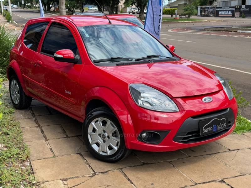 FORD - KA - 2011/2012 - Vermelha - R$ 27.900,00