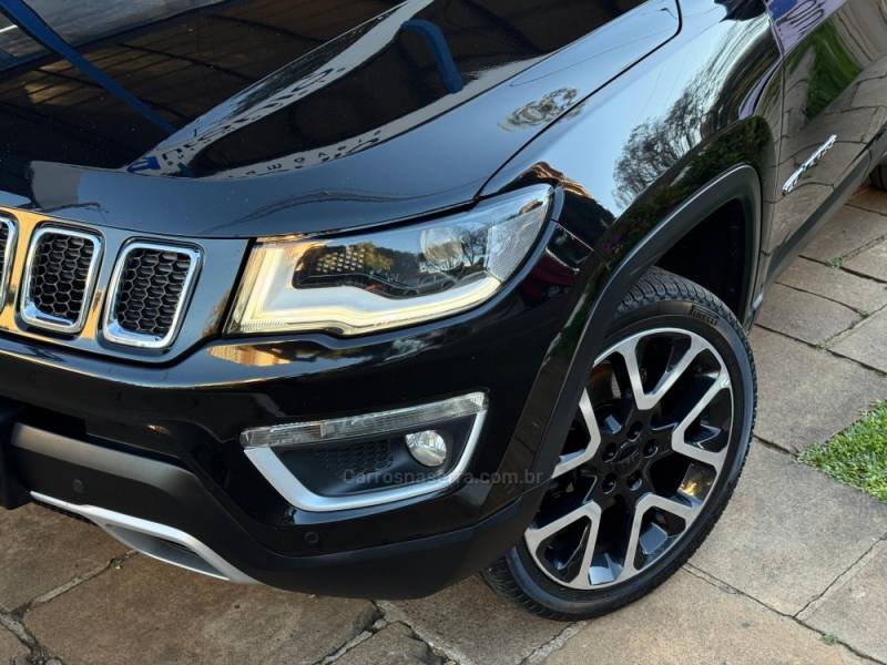 JEEP - COMPASS - 2018/2019 - Preta - R$ 119.900,00