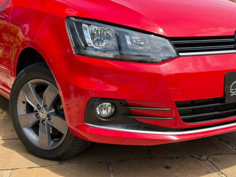 VOLKSWAGEN - FOX - 2020/2021 - Vermelha - R$ 66.900,00