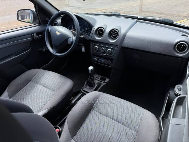 CHEVROLET - CELTA - 2014/2015 - Branca - R$ 35.900,00
