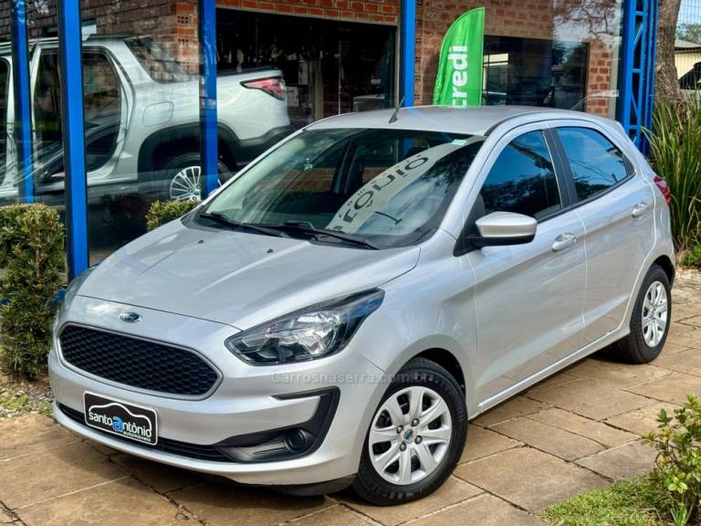 FORD - KA - 2018/2019 - Prata - R$ 47.900,00