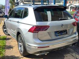 VOLKSWAGEN - TIGUAN - 2018/2019 - Prata - R$ 169.900,00