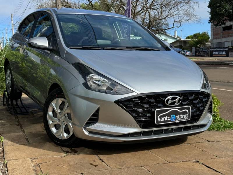 HYUNDAI - HB20 - 2022/2022 - Prata - R$ 74.900,00