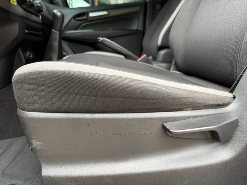 CHEVROLET - S10 - 2019/2020 - Branca - R$ 129.900,00