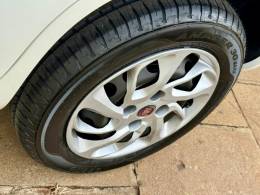 FIAT - UNO - 2021/2021 - Branca - R$ 46.900,00