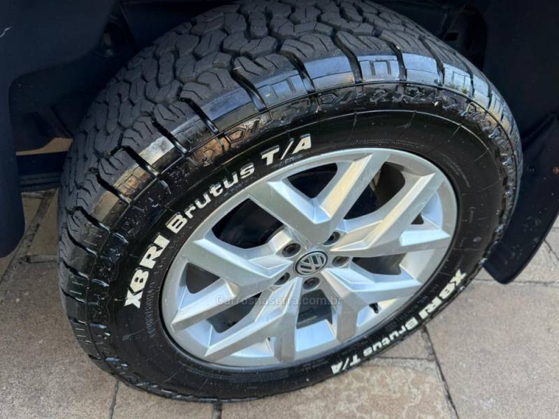 VOLKSWAGEN - AMAROK - 2016/2016 - Prata - R$ 109.900,00