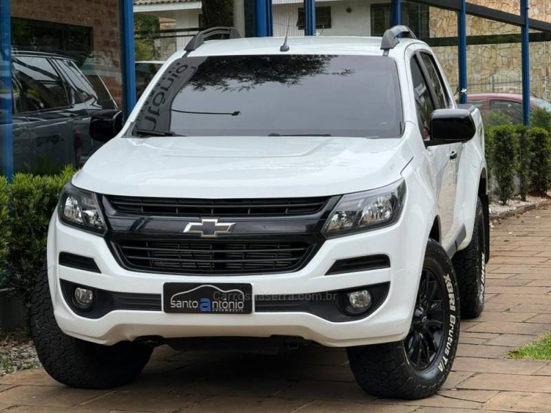 CHEVROLET - S10 - 2019/2020 - Branca - R$ 129.900,00