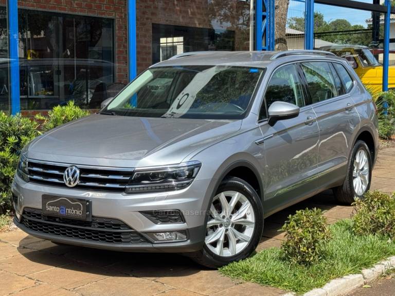 VOLKSWAGEN - TIGUAN - 2019/2019 - Cinza - R$ 126.900,00