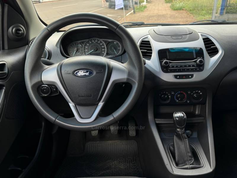 FORD - KA - 2019/2019 - Vermelha - R$ 49.900,00