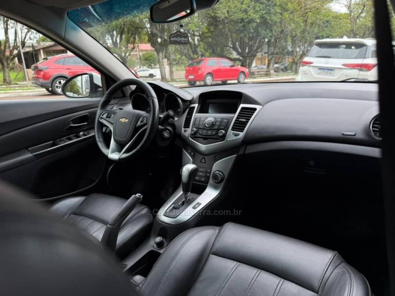 CHEVROLET - CRUZE - 2011/2012 - Branca - R$ 54.900,00