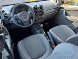 FIAT - PALIO - 2015/2016 - Vermelha - R$ 41.900,00