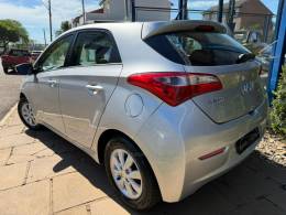 HYUNDAI - HB20 - 2013/2014 - Prata - R$ 53.900,00