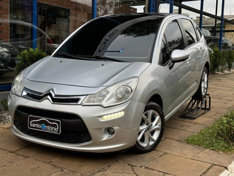 CITROËN - C3 - 2012/2013 - Prata - R$ 37.900,00