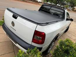 VOLKSWAGEN - SAVEIRO - 2013/2014 - Branca - R$ 46.900,00