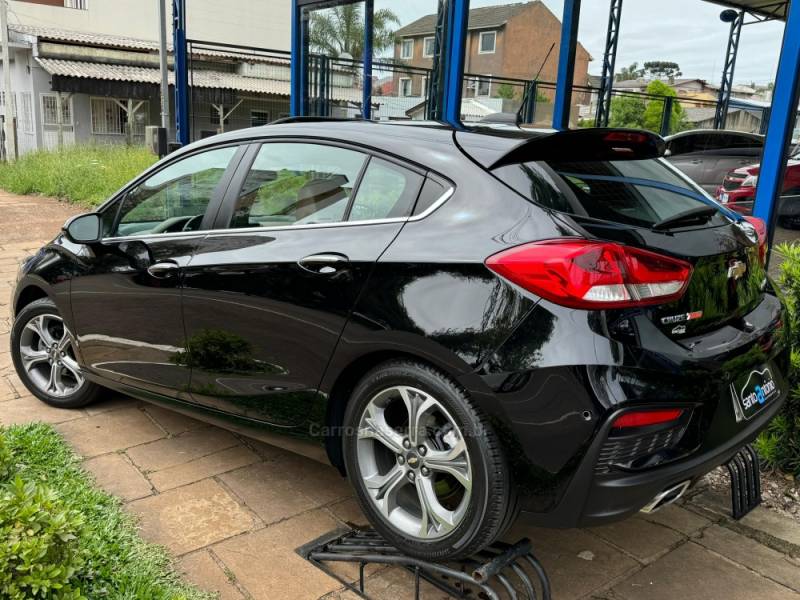 CHEVROLET - CRUZE - 2020/2020 - Preta - R$ 115.900,00