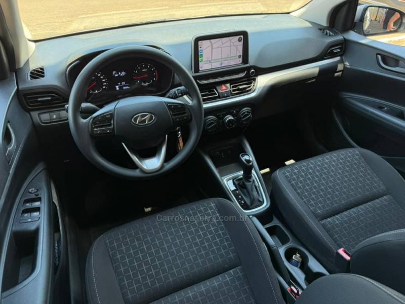 HYUNDAI - HB20 - 2023/2024 - Prata - R$ 84.900,00