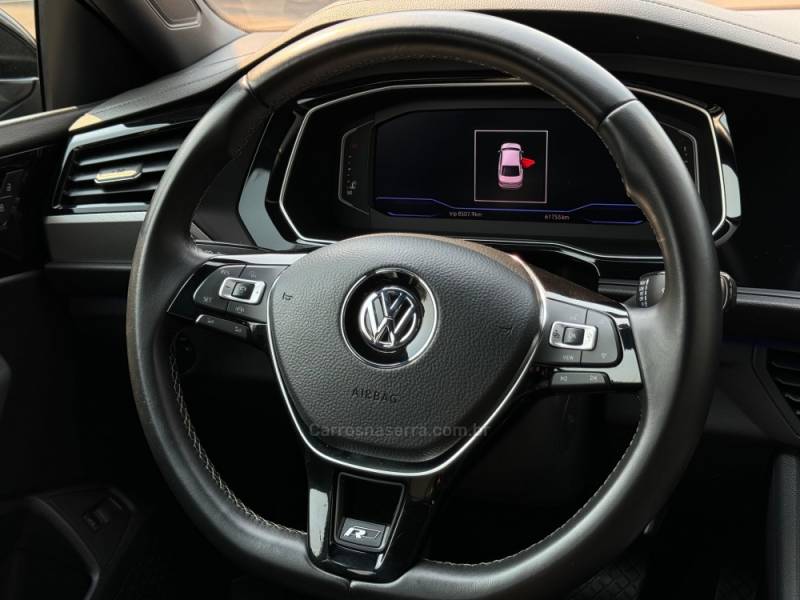 VOLKSWAGEN - JETTA - 2020/2020 - Preta - R$ 121.900,00