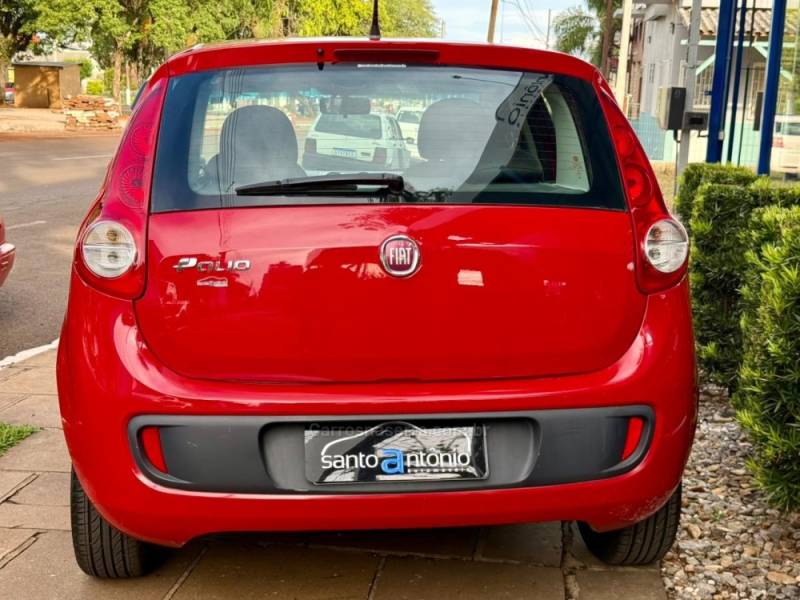 FIAT - PALIO - 2015/2016 - Vermelha - R$ 41.900,00