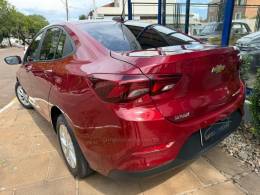 CHEVROLET - ONIX - 2022/2023 - Vermelha - R$ 73.900,00