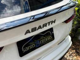 FIAT - FASTBACK - 2025/2026 - Branca - R$ 156.900,00