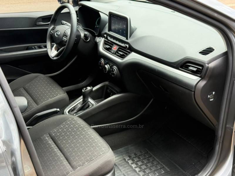 HYUNDAI - HB20 - 2023/2024 - Cinza - R$ 93.900,00