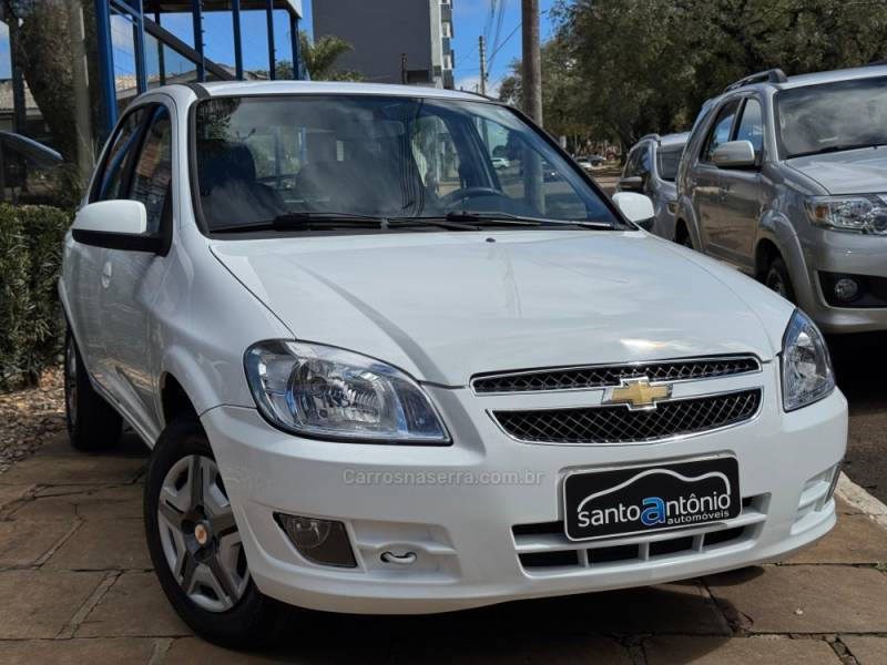 CHEVROLET - CELTA - 2014/2015 - Branca - R$ 35.900,00