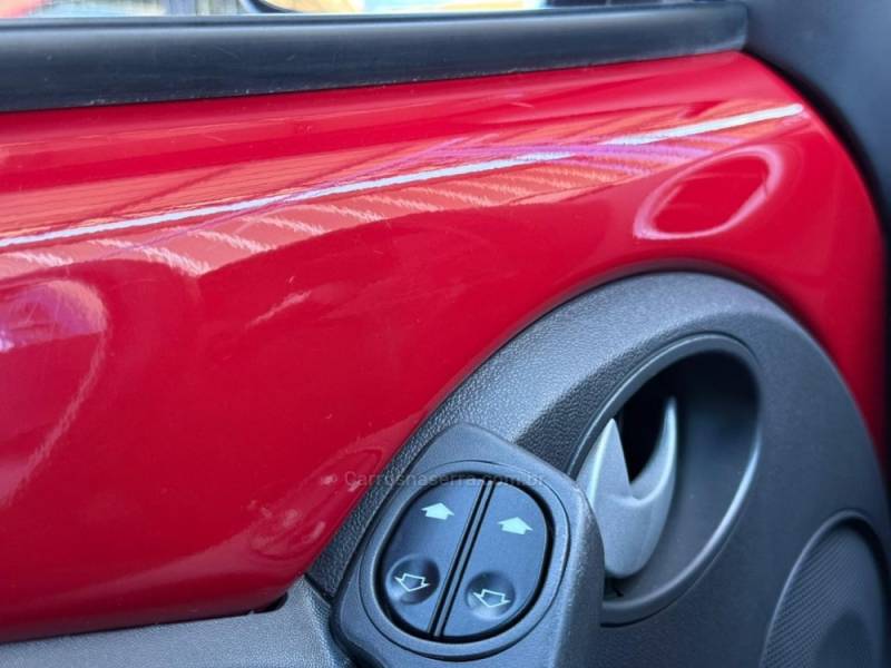 FORD - KA - 2012/2013 - Vermelha - R$ 33.900,00
