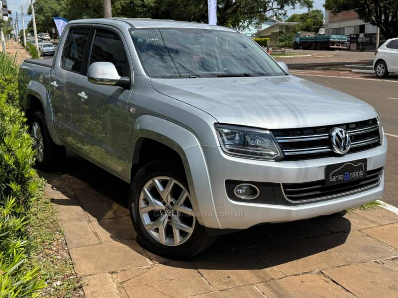 VOLKSWAGEN - AMAROK - 2016/2016 - Prata - R$ 109.900,00