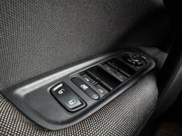 FIAT - TORO - 2016/2016 - Vermelha - R$ 92.900,00
