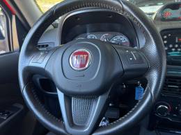 FIAT - STRADA - 2015/2016 - Vermelha - R$ 59.900,00