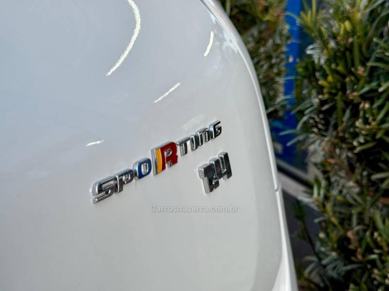 FIAT - UNO - 2012/2013 - Branca - R$ 42.900,00