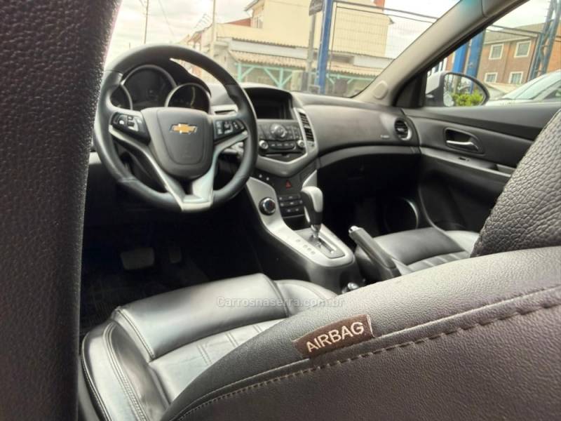 CHEVROLET - CRUZE - 2011/2012 - Branca - R$ 54.900,00