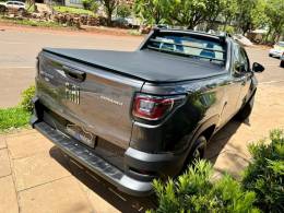 FIAT - STRADA - 2021/2022 - Prata - R$ 71.900,00