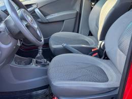 FIAT - PALIO - 2015/2016 - Vermelha - R$ 41.900,00