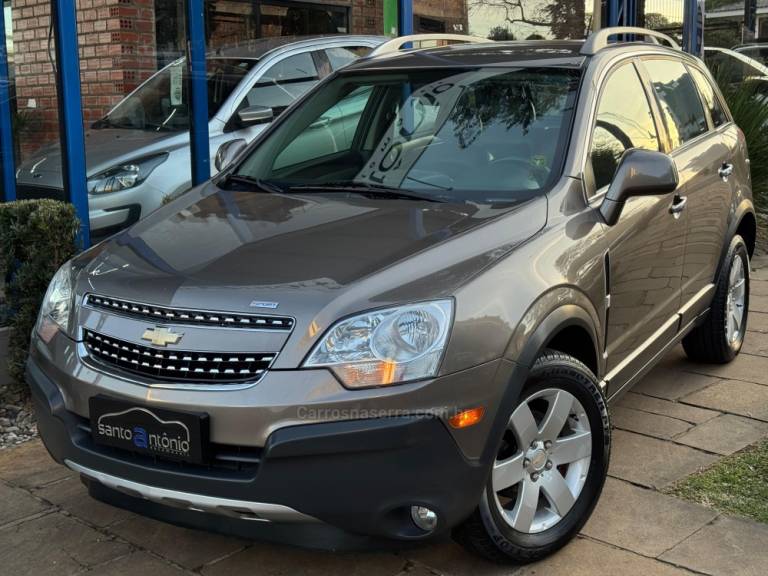 CHEVROLET - CAPTIVA - 2012/2012 - Cinza - R$ 49.900,00