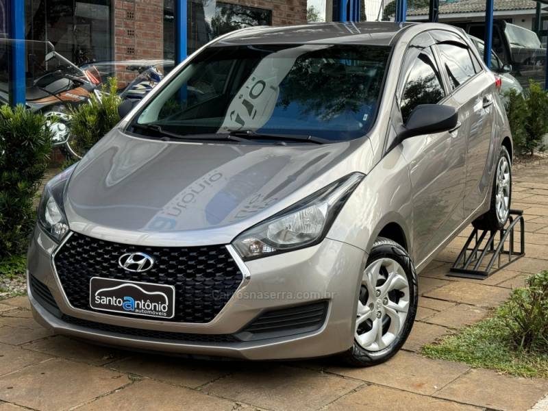 HYUNDAI - HB20 - 2018/2019 - Cinza - R$ 56.900,00