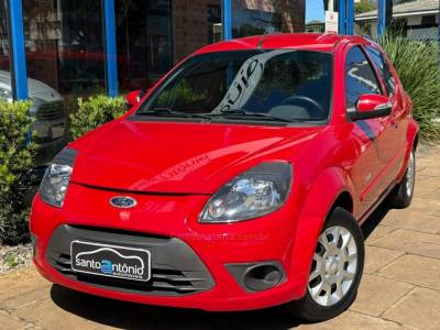 FORD - KA - 2012/2013 - Vermelha - R$ 33.900,00