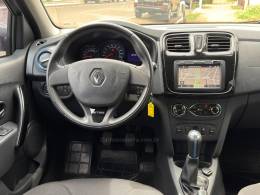 RENAULT - SANDERO - 2017/2017 - Prata - R$ 49.900,00