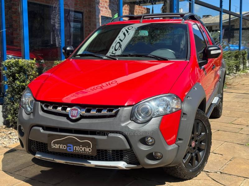FIAT - STRADA - 2015/2016 - Vermelha - R$ 59.900,00