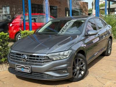 VOLKSWAGEN - JETTA - 2019/2020 - Cinza - R$ 115.900,00