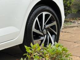 VOLKSWAGEN - POLO - 2019/2019 - Branca - R$ 82.900,00