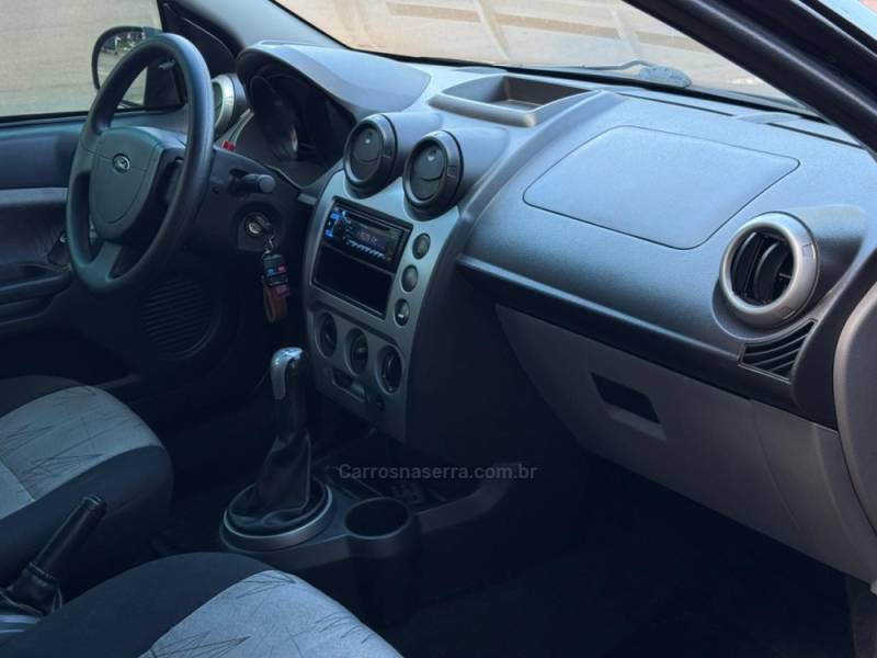 FORD - FIESTA - 2009/2009 - Preta - R$ 28.900,00