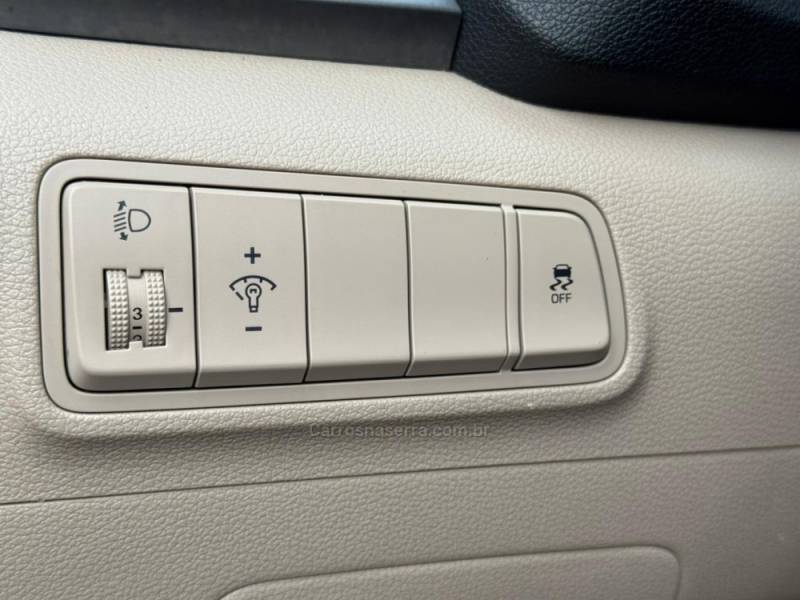 HYUNDAI - TUCSON - 2016/2017 - Preta - R$ 79.900,00