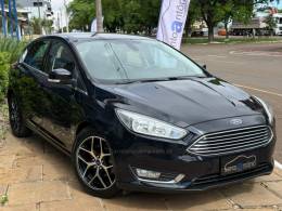 FORD - FOCUS - 2015/2016 - Preta - R$ 64.900,00