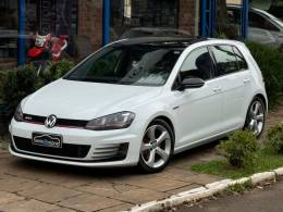 VOLKSWAGEN - GOLF - 2014/2015 - Branca - R$ 149.900,00